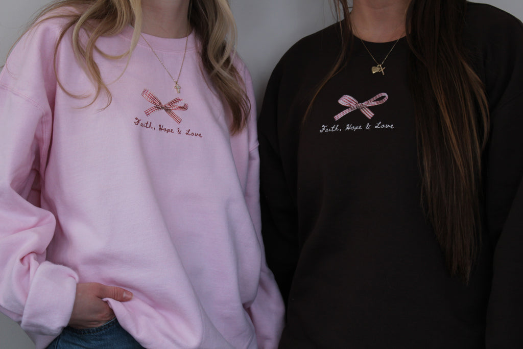 1 Corinthians 13:13 Valentines Crewneck